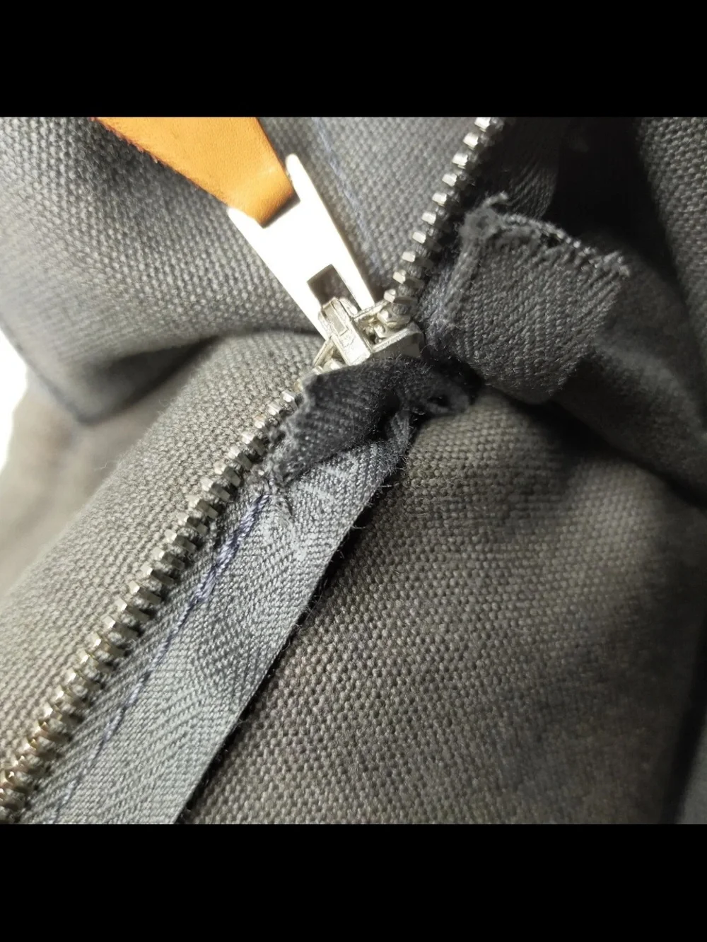 Hermes Herline Messenger Canvas Shoulder Bag Toile Fourre-Tout Besace MM